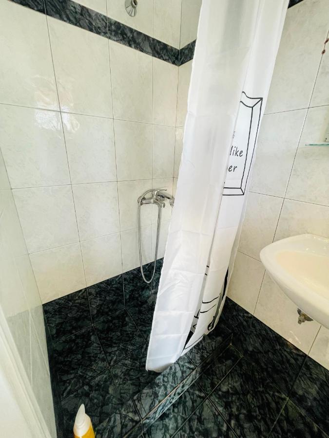 Teo'S 2 Persons Studio Deluxe Patras Zewnętrze zdjęcie